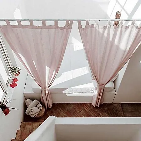 Casa Da Madalena Backpackers אכסניה